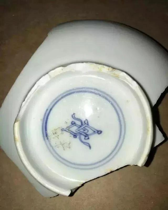 康熙民窑青花瓷器的常见花押款一览,此文值得收藏
