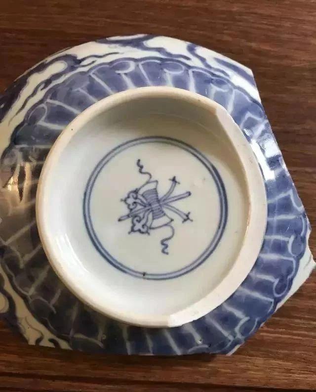 康熙民窑青花瓷器的常见花押款一览,此文值得收藏